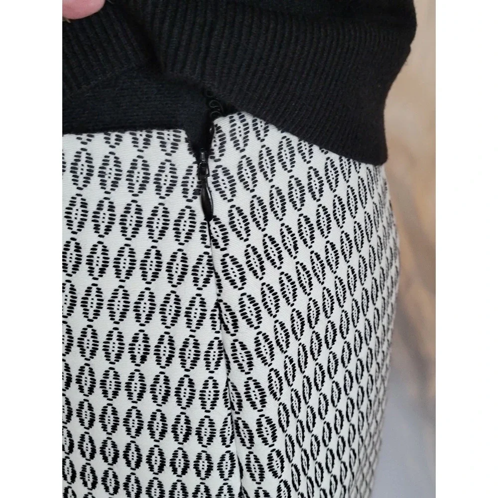 Ann Taylor Black White Geometric Oval Print Pencil Skirt Size‎ 4 Business Office